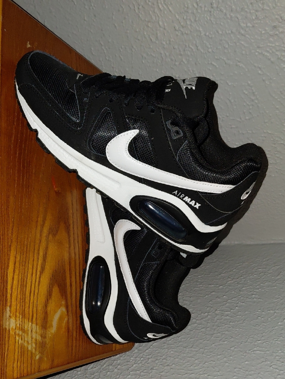 Nike Men’s Air Max Sneakers - Black & White